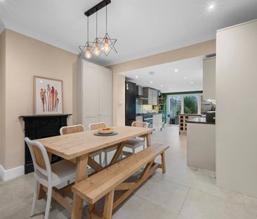 Albany Road, Hersham, KT12 - Photo 3