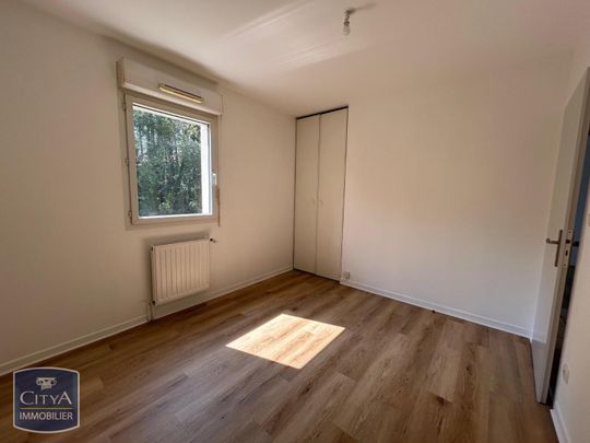Location Maison 5 pièces 97m² TRELISSAC 24750 - Photo 1