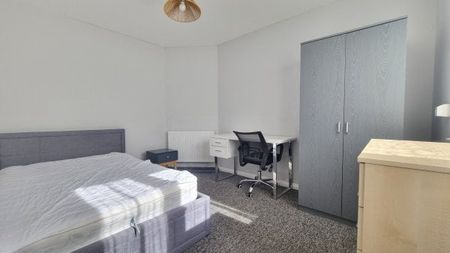 The Avenue, Brighton 1 bedroom house to rent - Photo 2