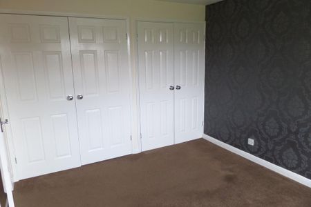 2 bedroom detached bungalow to rent - Photo 4