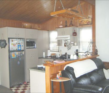 3 Bedroom Character Home - Photo 5