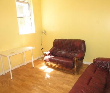 University Avenue, Queens Quarter, Belfast, BT7 1GX - Photo 1