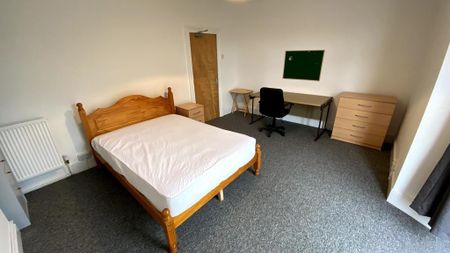 4 bedroom house share to rent - Photo 4