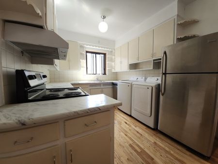 3844 Avenue Kent - Photo 2