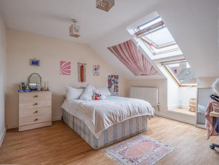 4 bedroom maisonette to rent - Photo 4