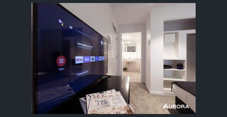 Fully Furnished 1 Bedroom Apartment in Prime Location - Photo 4