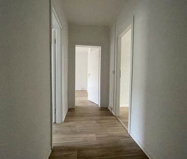 Tolle 3-Zimmer-Wohnung für Ihr individuelles Wohnerlebnis!<br> - Foto 2