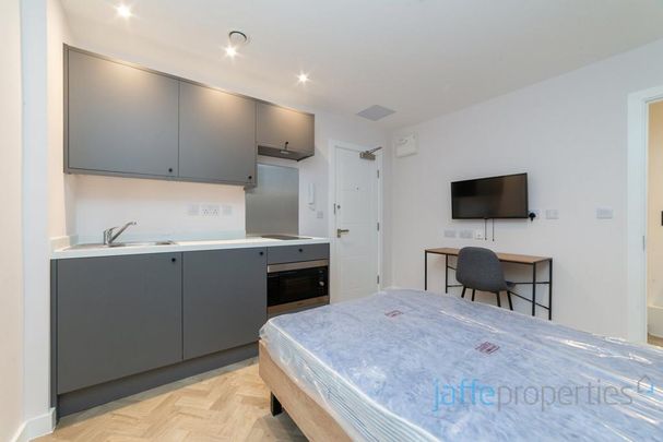 Studio to rent - Photo 1