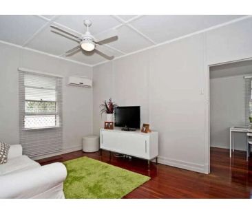 “Centrally located Queenslander” - Photo 6