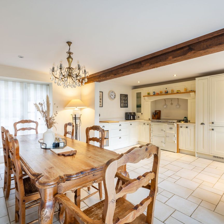 To Let 3 Bedroom Cottage - Photo 1