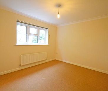 3 bedroom detached house to rent - Photo 6