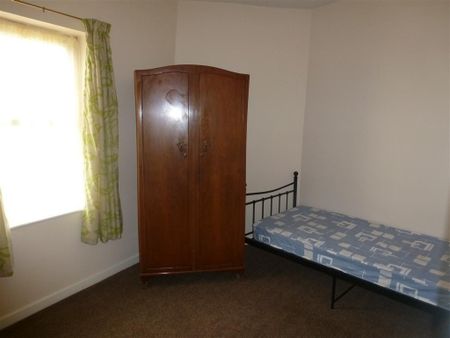 Western Street - Photo 3