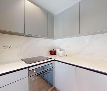1 bedroom ground floor flat to rent - Photo 5