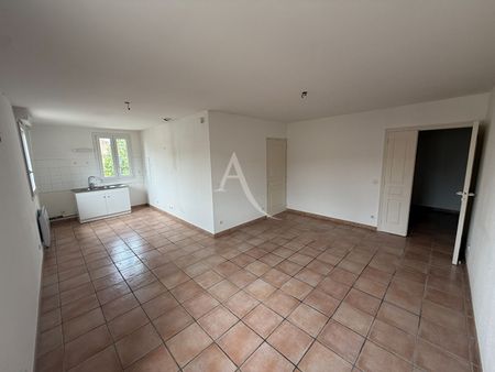 Location Appartement 3 pièces 64m² - Photo 2