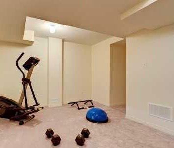 For Lease - 361 Aspendale Crescent, Mississauga, Ontario - Photo 6