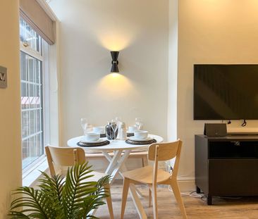 Room in a Shared House, Littleton Road, M7 - Photo 6