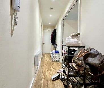 Chapter Way, London - Photo 2