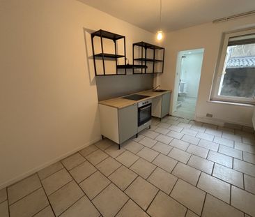 Location Appartement 2 pièces 51m² MOYEUVRE GRANDE 57250 - Photo 6