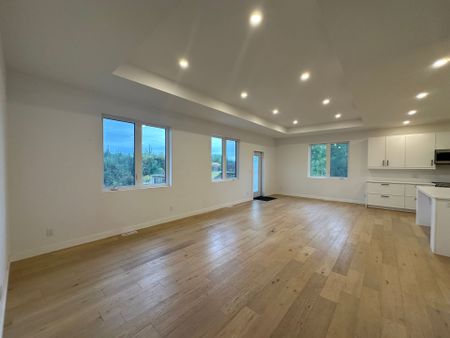 For Lease - 2980 King George's Park Drive, Thunder Bay, Ontario - Photo 4