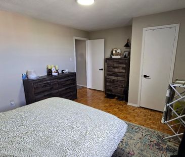 31 Cumberland St - Unit 5, Barrie, ON, L4N 2P3 - Photo 5