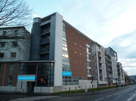 Studio Meublé de 18 m² à Louer - Quartier Saint-Leu - Photo 2