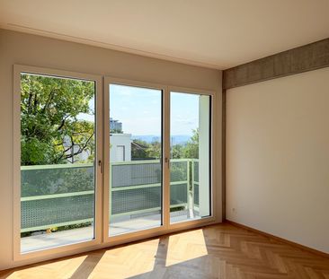 Wohnen mit Stil und Ausblick – 4.5-Zimmerwohnung an beliebter Lage in Zürich - Foto 1