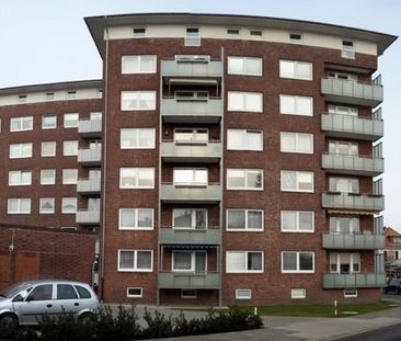 Großzügige modernisierte 3 Zimmer Wohnung mit Balkon - Foto 1