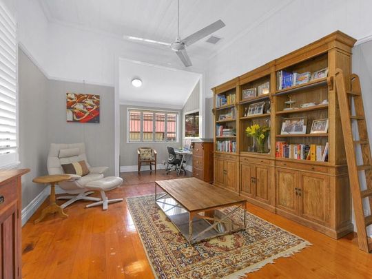 6 MONTHS ONLY - Luxury Family Living on 1015m² in the Heart of New Farm - Photo 1