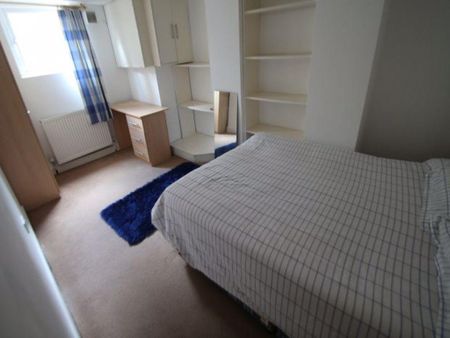 4 bedroom house to rent - Photo 5