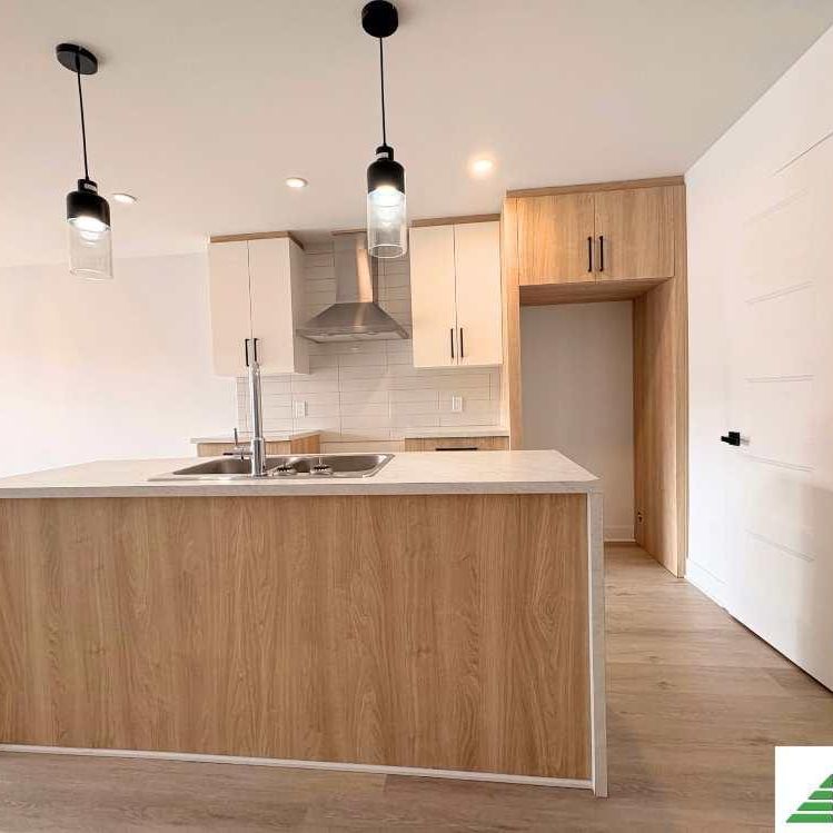 4 1/2 À Louer 1er Décembre 2025 - Photo 1