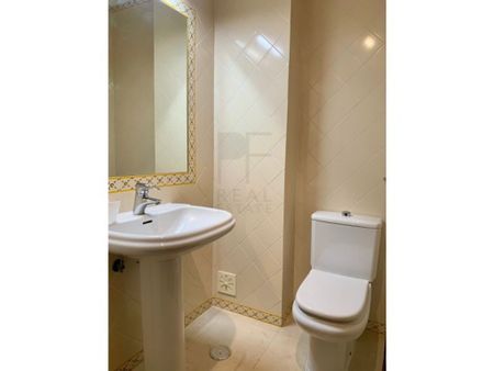 3 room luxury Apartment for rent in Cascais, Lisbon - Photo 4