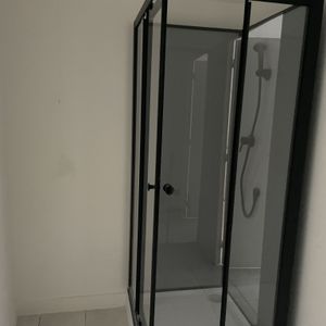 Location Appartement 1 pièce 26m² MAUZE SUR LE MIGNON 79210 - Photo 3