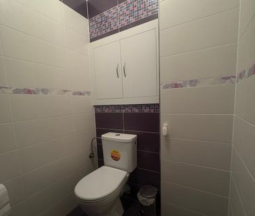 Prenájom zariadeného 2-izbového bytu s balkónom vo Vlčkovciach - Photo 5
