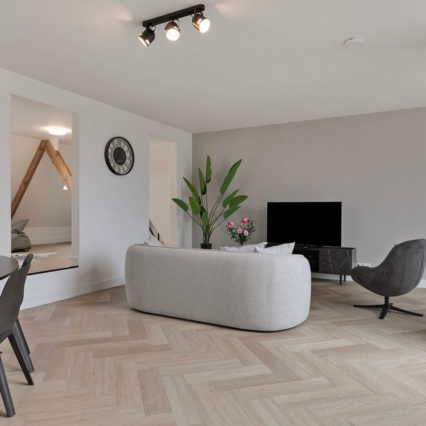 Appartement te huur: Willem de Zwijgerstraat 8-D 3043 VD Rotterdam - Photo 1