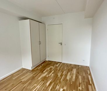 Dejlig lys 3 vær. lejlighed i nyere ejendom - Foto 6