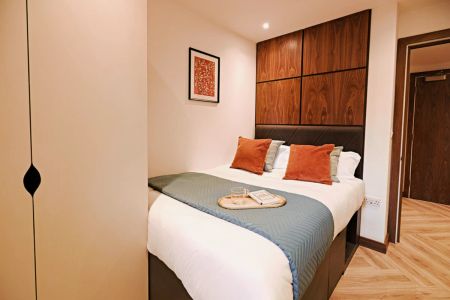 1 Bed Premium - Photo 4