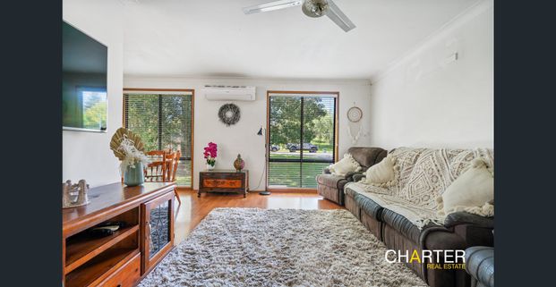 Family home designed for easy living and entertainment! Open Home Wednesday 03 December at 6pm - Photo 1