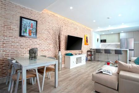 Calle Castilla, Sevilla, Andalusia 41010 - Photo 4