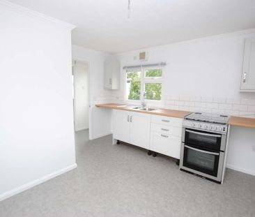 1 bedroom detached house to rent - Photo 5