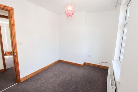 3 bedroom townhouse to rent - Photo 4