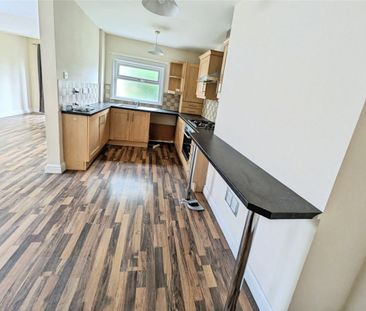 Ellards Drive, Wolverhampton, West Midlands, WV11 - Photo 2