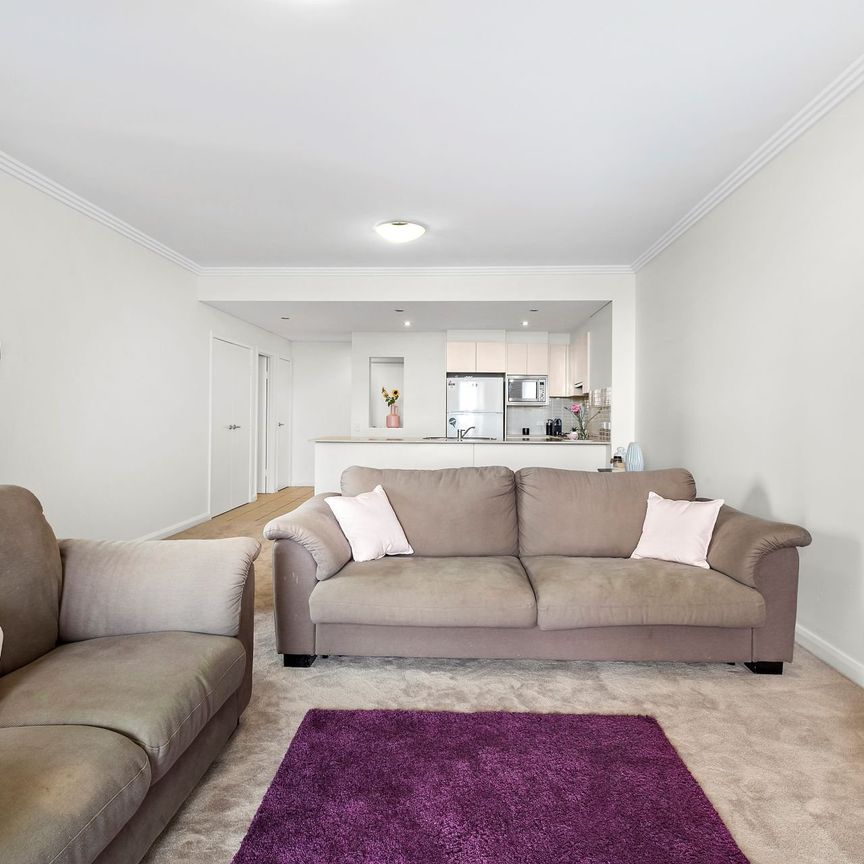 811/21 Hill Road, Wentworth Point - Photo 1