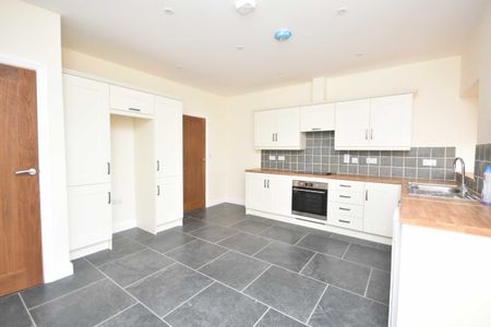 Monksbury Court Barns, Ledbury, Herefordshire, HR8 2TU - Photo 5