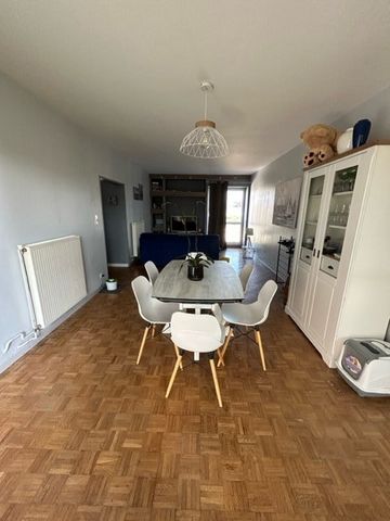 Location Appartement 3 pièces 75m² COGNAC 16100 - Photo 2