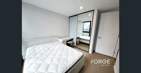 Furnished 1Bedroom 1 Bathroom Apartment In Avant Tower - Photo 4