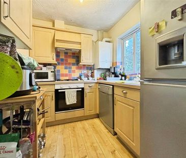 2 bedroom terraced house to rent - Photo 5