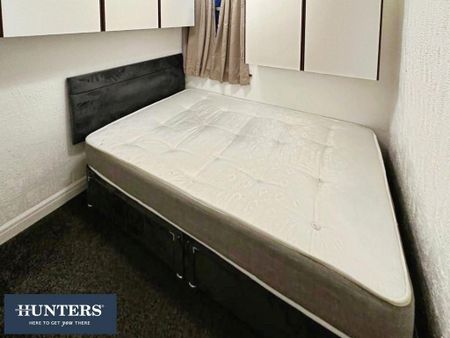 3 bedroom terraced house to rent - Photo 5