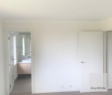Low Maintenance Living! - Photo 4