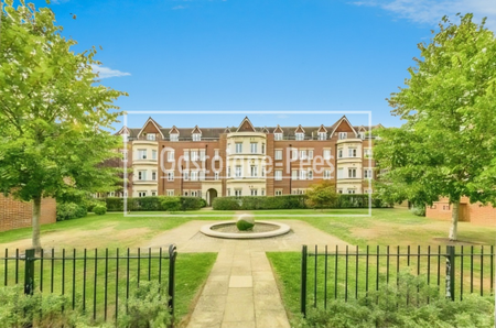 London Road, Guildford - Photo 2