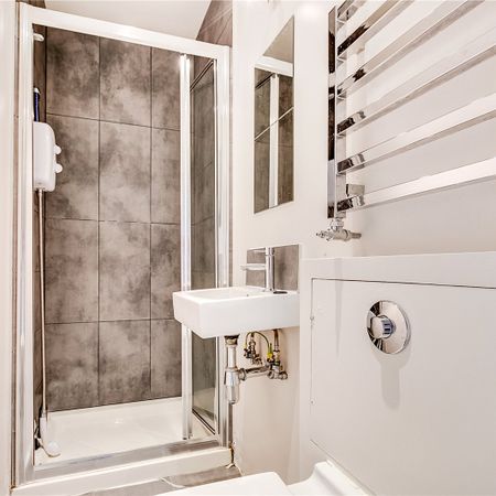 Warbeck Road, W12, London - Photo 3